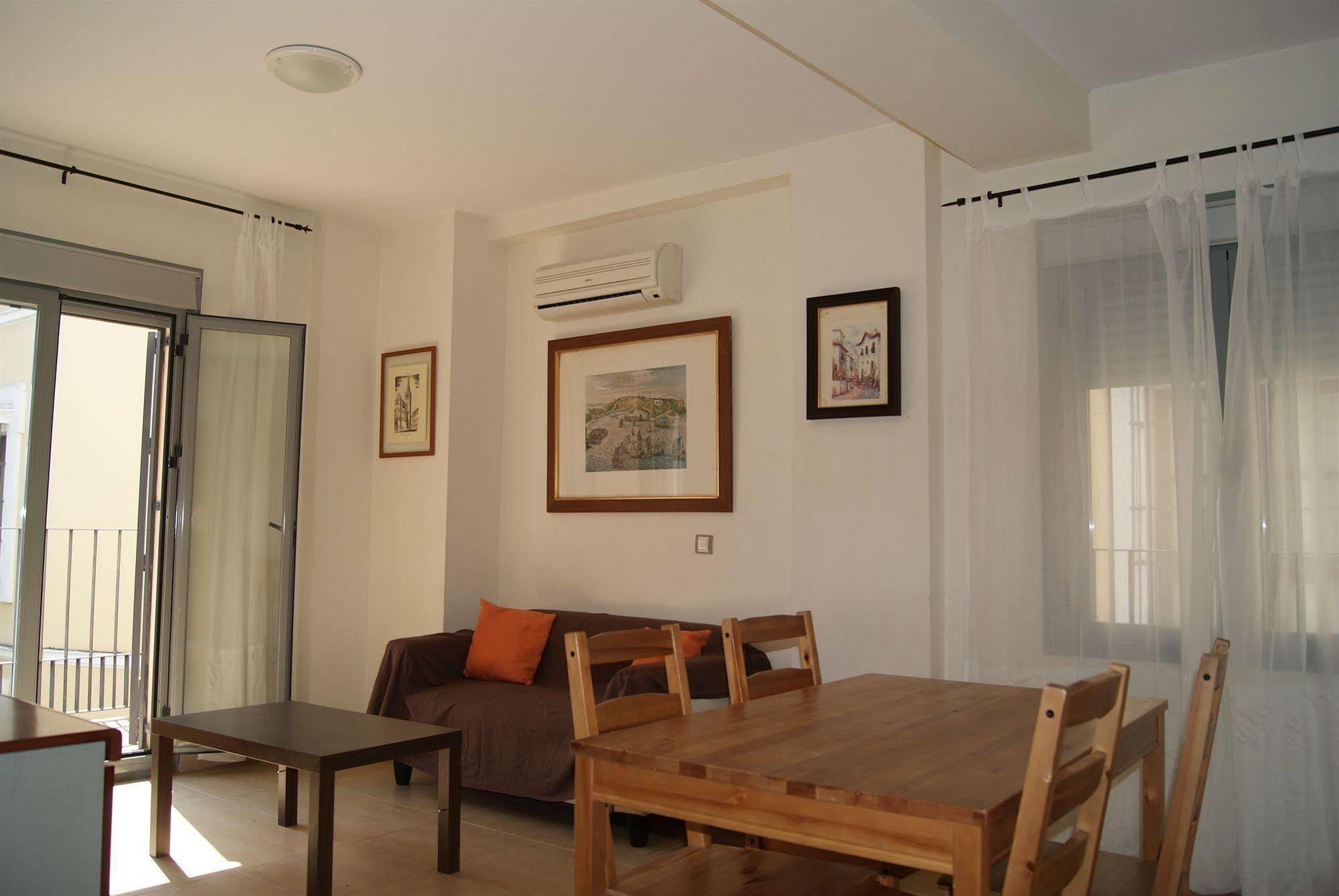 Apartamentos Turisticos La Encarnacion Sevilla Eksteriør billede