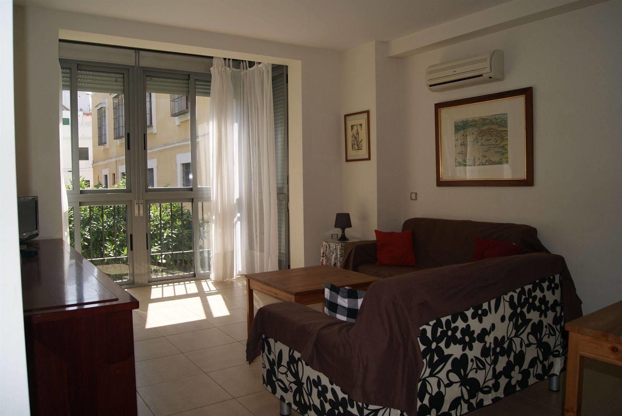 Apartamentos Turisticos La Encarnacion Sevilla Eksteriør billede